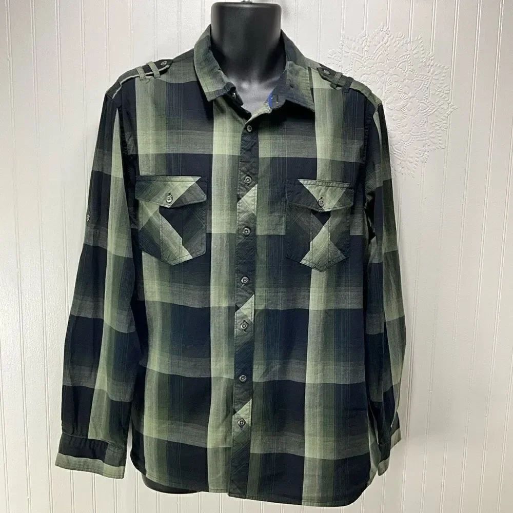 ROCK & REPUBLIC Long Sleeve Plaid Shirt